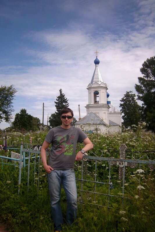 Россия, Красный Холм, кладбище
