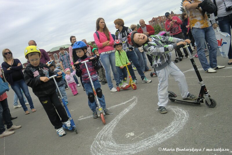 Детский праздник 'БегоВелоГонка', Саратов, Театральная площадь, 02 июня 2013 года