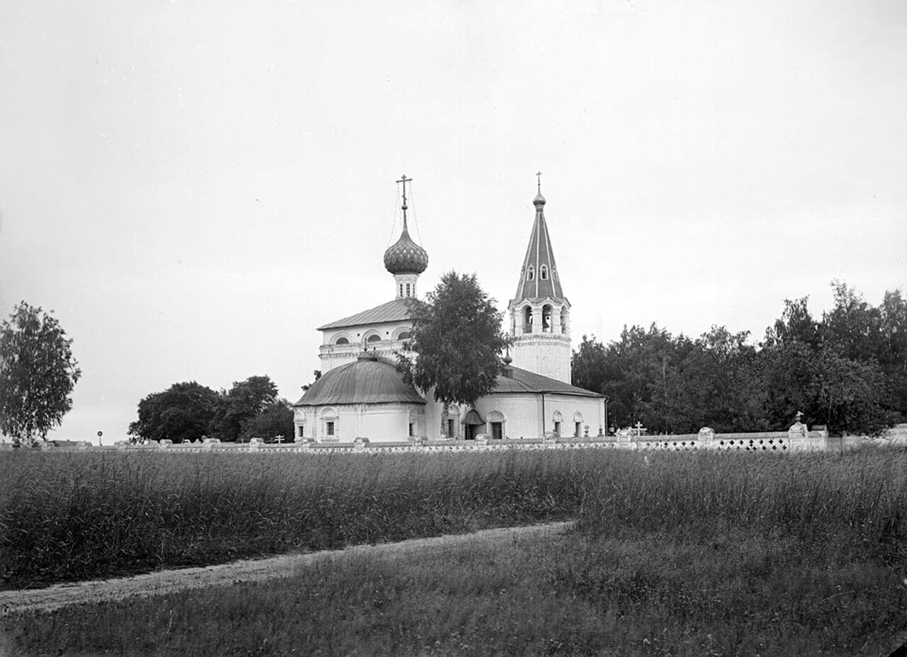 Общий вид Алексеевской церкви. 1894 г. г. Городец, Нижегородская губерния.