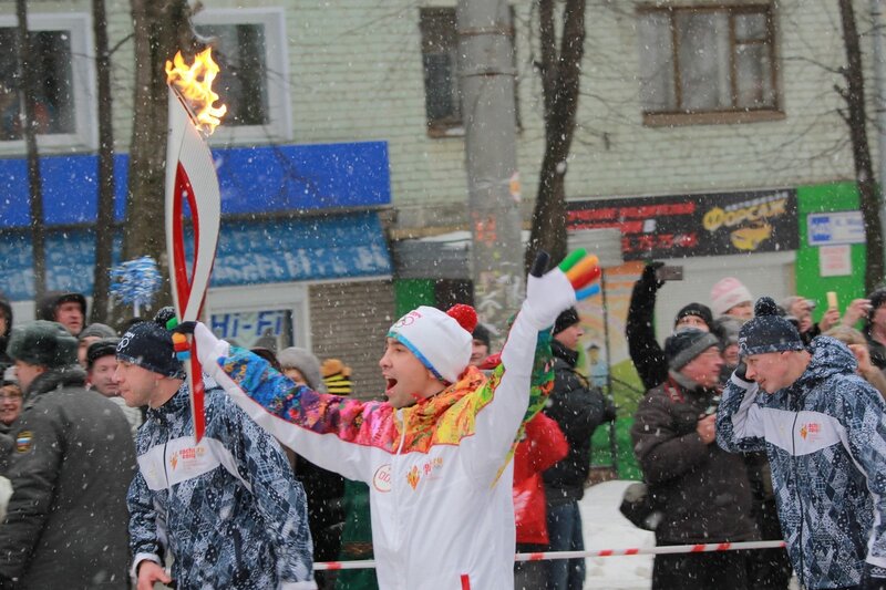 Эстафета олимпийского огня в Кирове