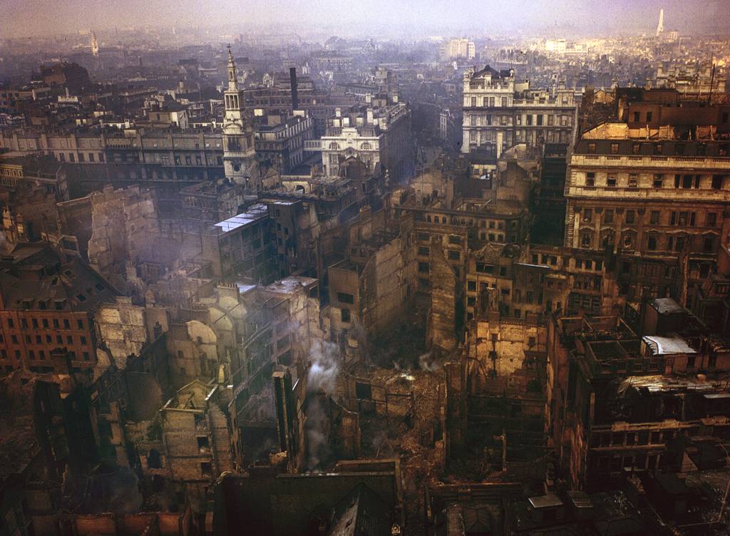 Цветные фото Лондона времён Второй мировой