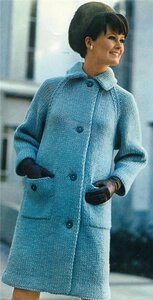Серо-голубое пальто спицами - Retro