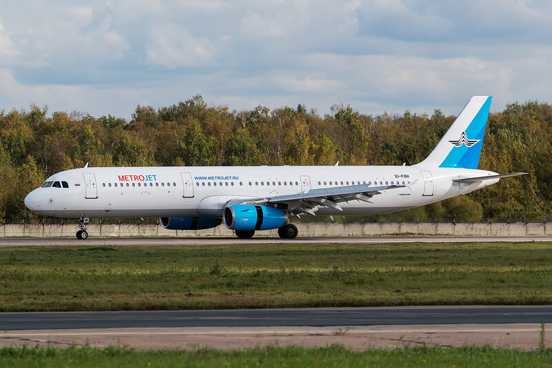 Airbus A321-231 (EI-FBH) Metrojet D802754