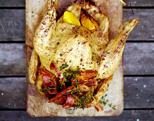 Рецепты к 8 Марта! Целая курица в духовке - рецепт для ДВОИХ!