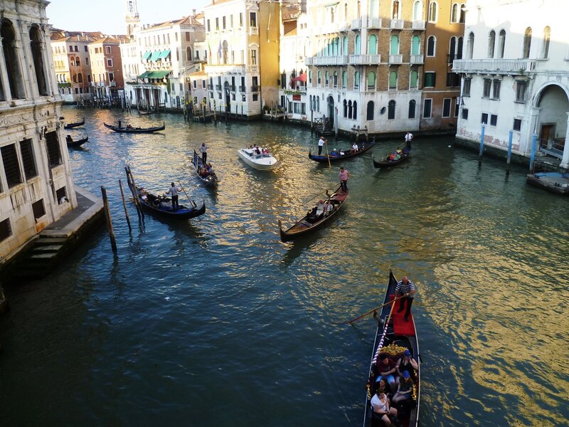 Италия. Венеция. Гранд канал - гондолы. (Italy. Venice. Grand Canal)