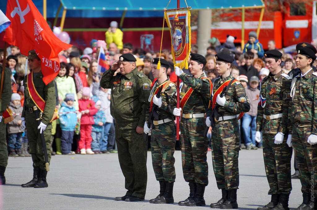 День Победы в Златоусте. Военный парад
