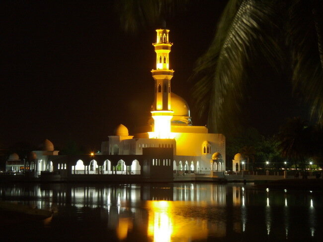 Мечеть Тенгку Тенга Захара. Малайзия