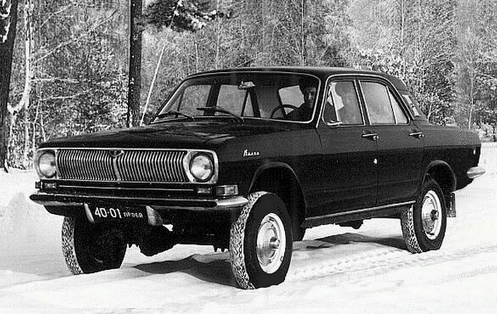 Необычные проекты советских автопроизводителей