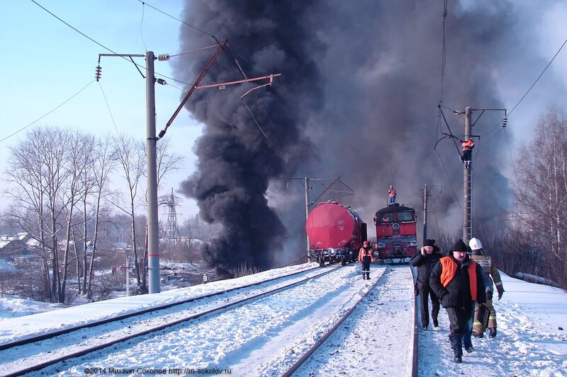 Крушение поезда и пожар железнодорожных цистерн с газовым конденсатом в Нововятске