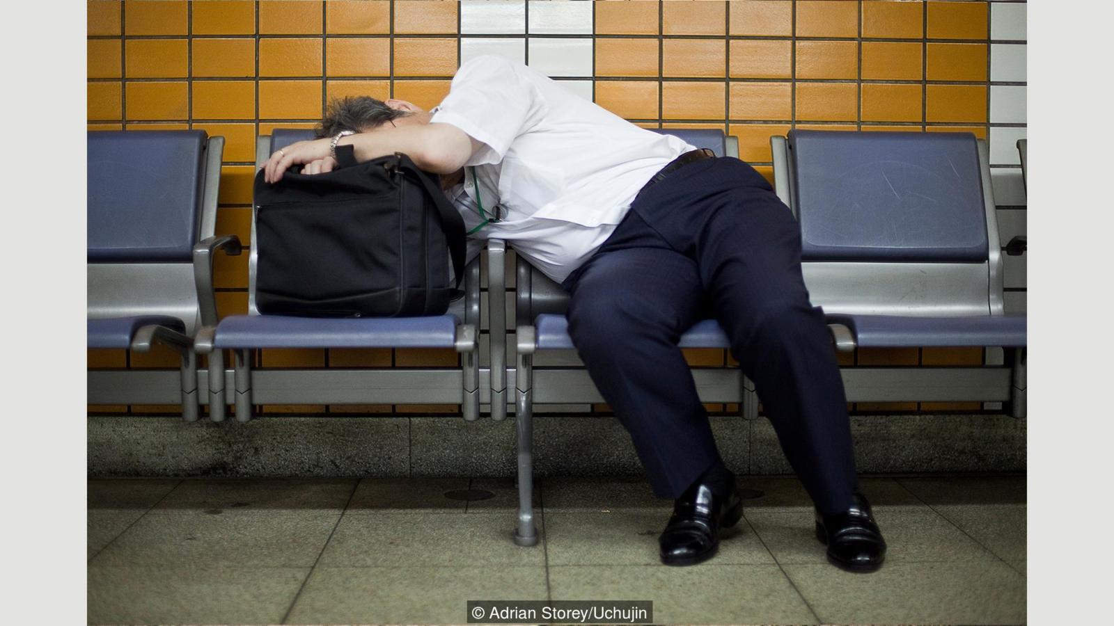 Японская культура сна на работе время, спать, работе, инэмури, можете, любом, когда, японцев, транспорте, постели, можно, значит, настолько, засыпали, Штегер, очень, должны, может, занятий, странах
