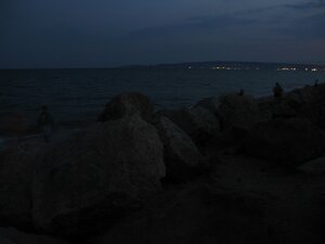 Вид на Черное море ночью в Приморском