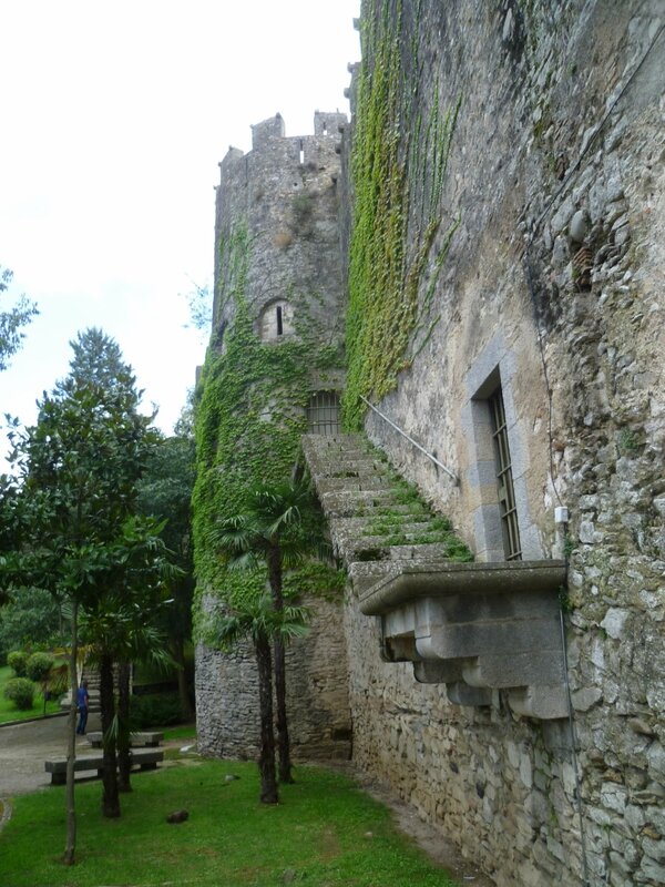 Стена в Жироне (Wall in Girona)