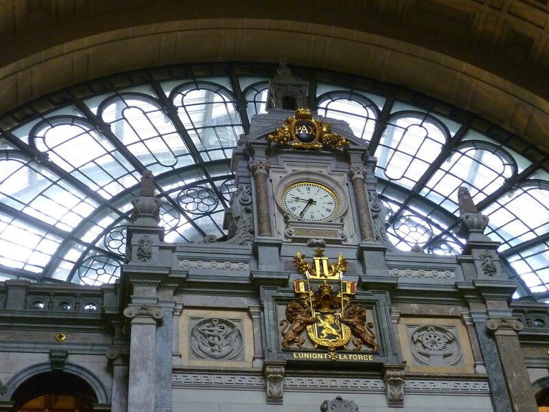 Бельгия, вокзал Антверпена (Belgium, Antwerp Station)