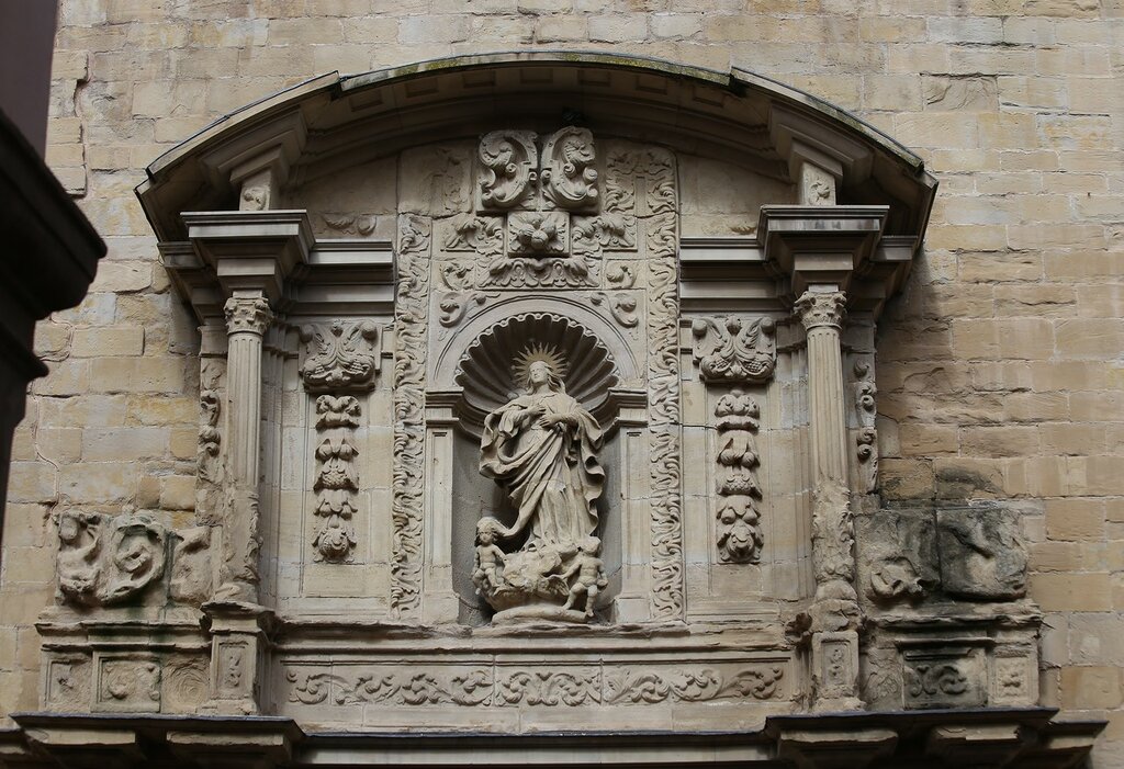 Logrono. Concatedral de Santa María de la Redonda)