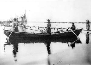 Рыбный промысел на Галичском озере