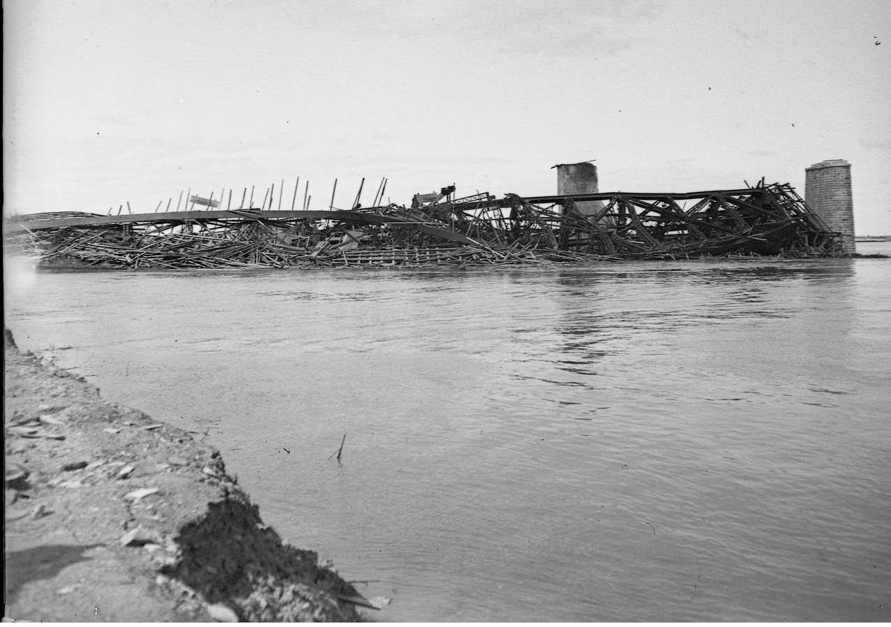 1912. Катастрофа на строительстве Романовского моста через Волгу