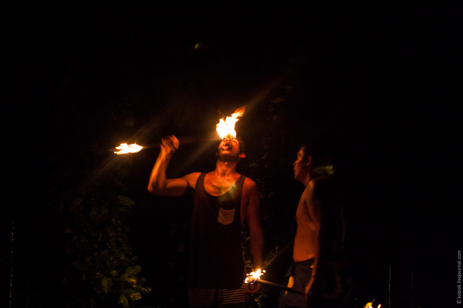 Самоа: танцы с огнём