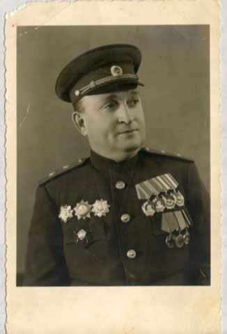 Генерал гусев. Семён Ильич Макеев.