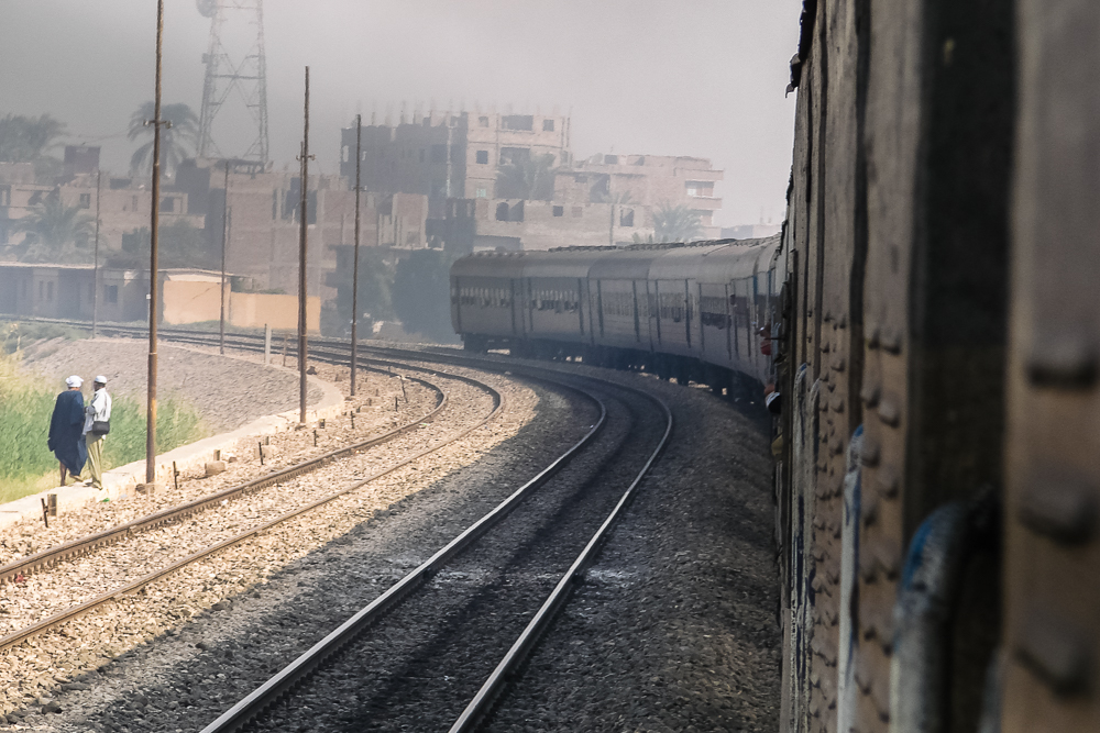 По египетской железной дороге на юг
