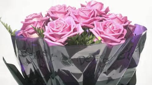 Как сделать красивый букет из роз: общие правила