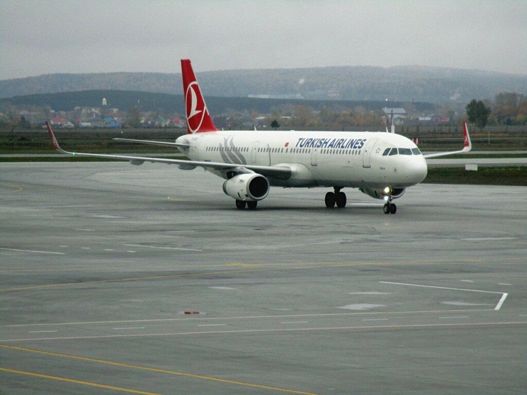 А-321 Turkish Airlines, аэропорт Кольцово, Екатеринбург