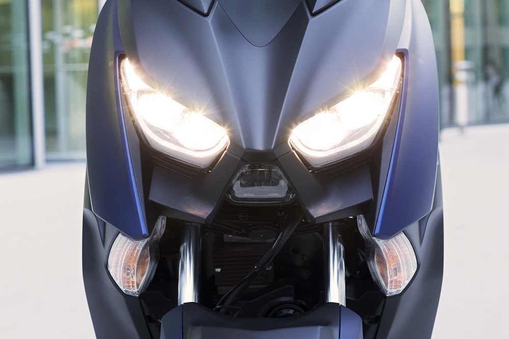 Скутер Yamaha X-Max 400 2018
