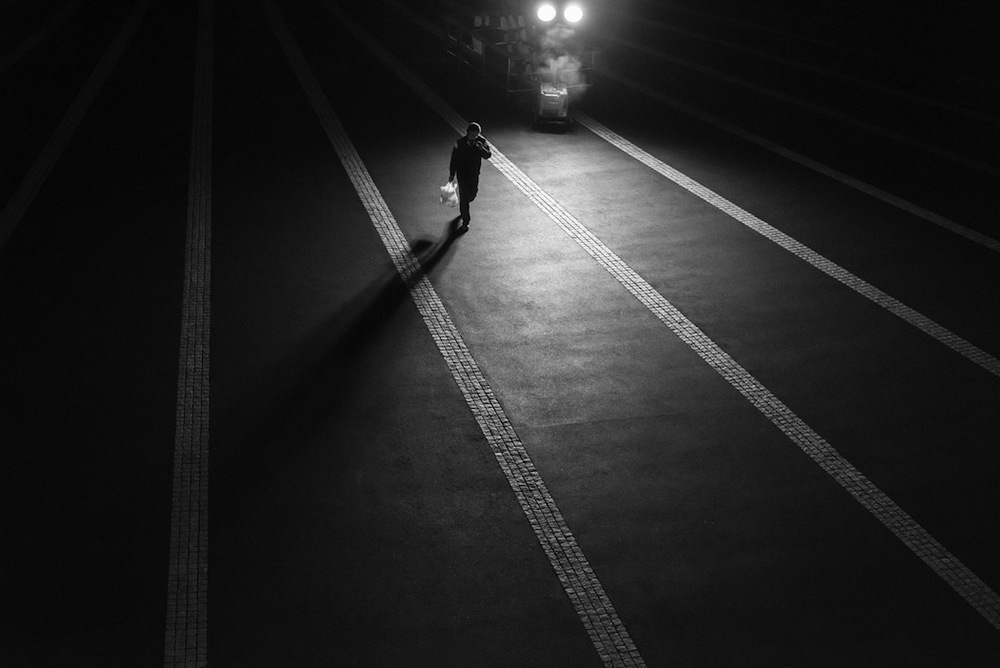 «Тихий Токио»: одиночество мегаполиса в фотографиях Хирохару Мацумото
