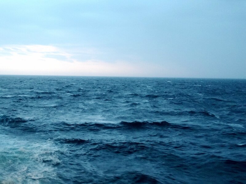 Море в открытом океане