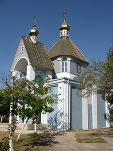 Храм Святителя Николая Чудотворца в Приморском в Крыму