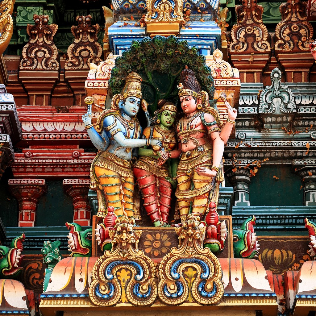 Восхитительный храм Минакши в Индии