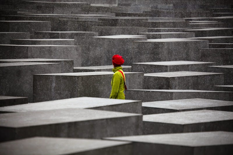 Люди как одинокие тени… Уличные фотографии Стефано Корсо (Stefano Corso)