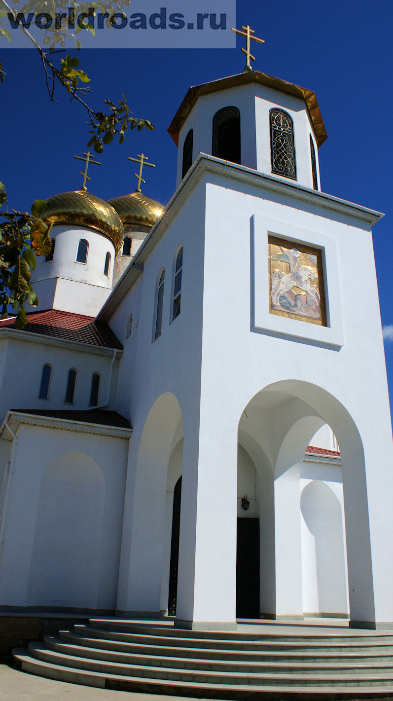 Храм в Витязево