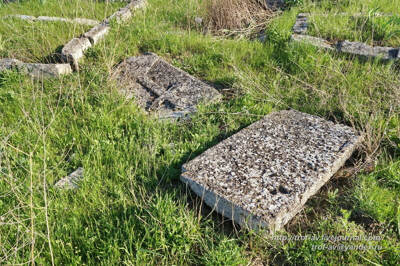 Старое кладбище у Солдатской Слободки, Керчь
