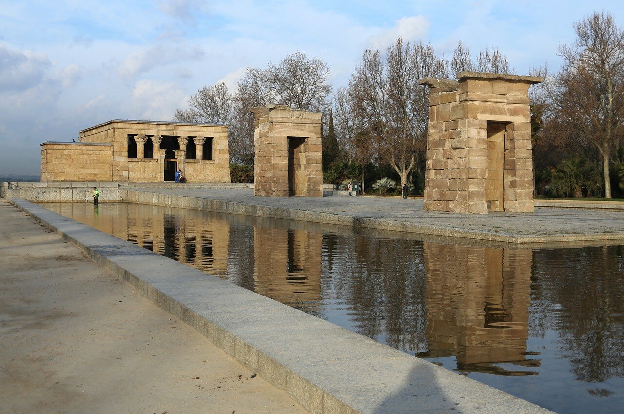 Madrid. Western Park (Parque del Oeste). Egyptian temple of Debod (Templo de Debod)