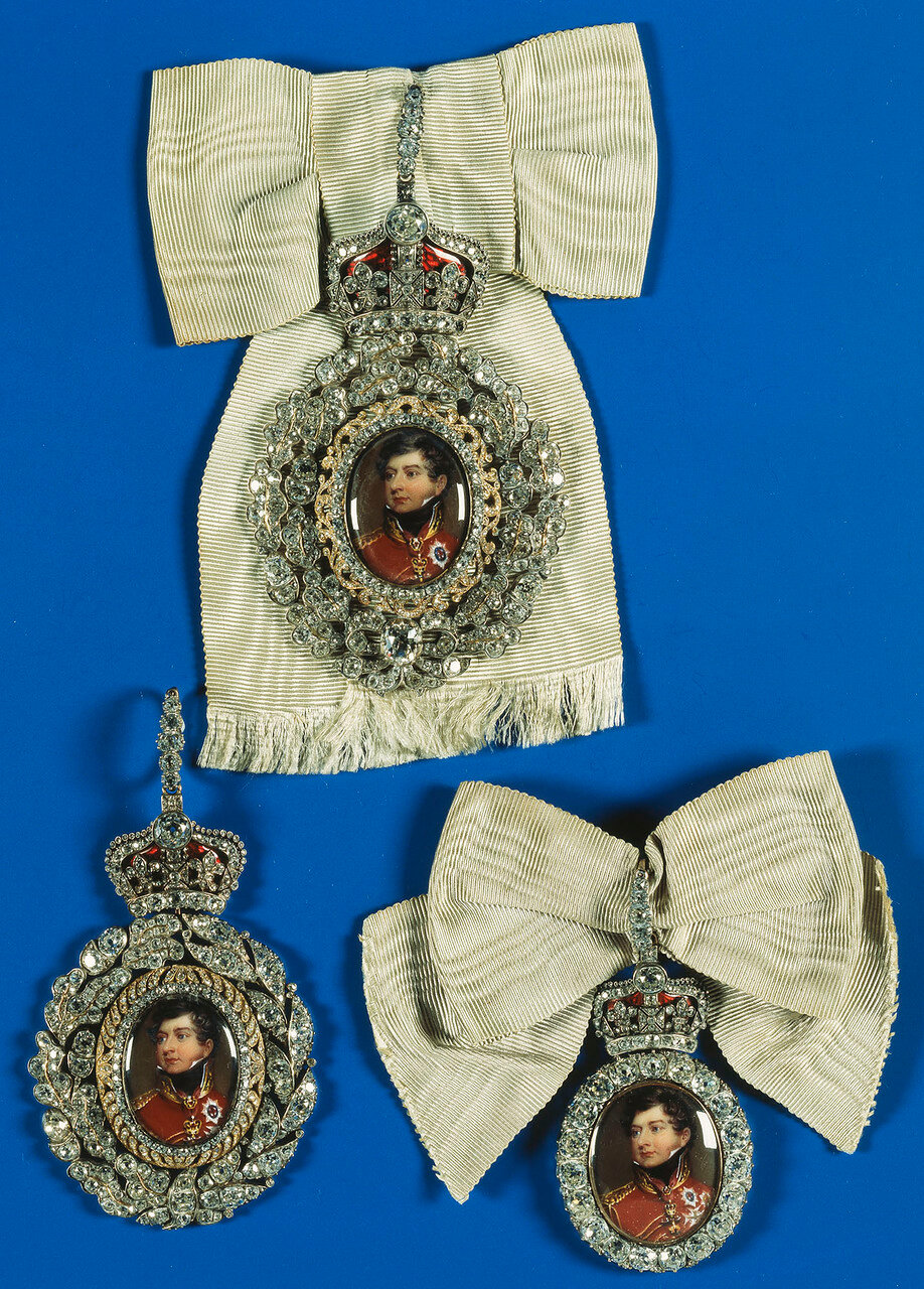 Family order of King George IV. Badge. Belonged to Grand Duchess Augusta of Mecklenburg-Strelitz  c.1820-30