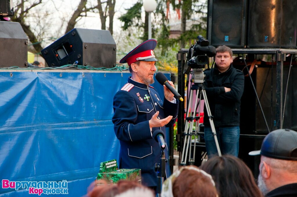 Празднование 75-летия В.Г.Захарченко в ст.Дядьковская 18.04.2013 года. Фото проекта 