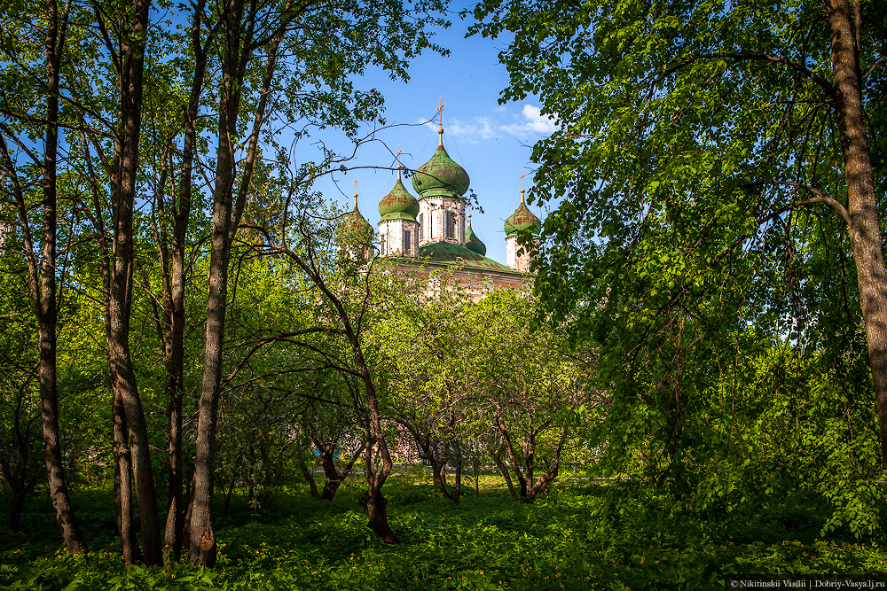 Грандиозный монастырь в Переславле-Залесском 