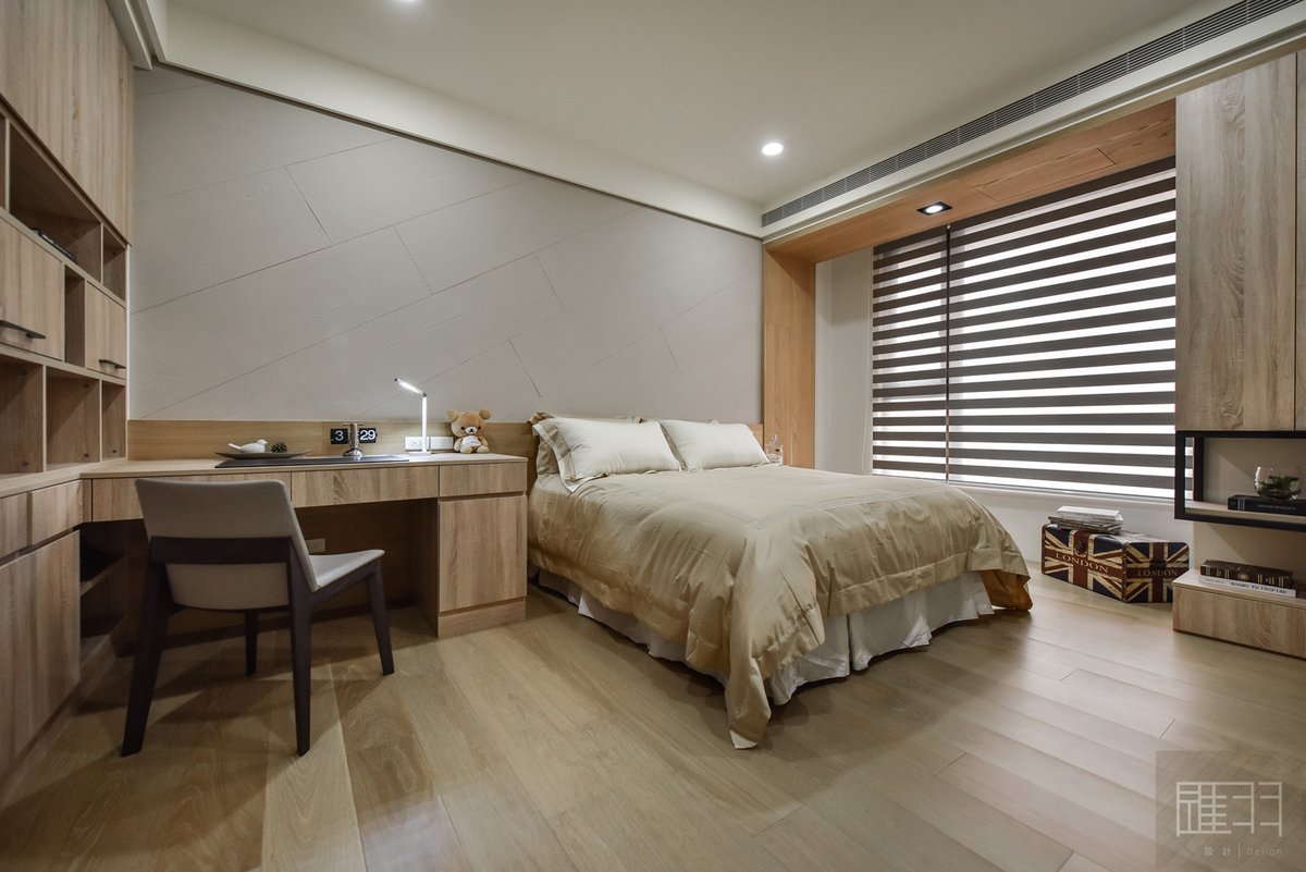 Manson Hsiao, просторная квартира фото, элегантный интерьер, деловой стиль интерьера, интерьер апартаментов, мужской интерьер квартиры