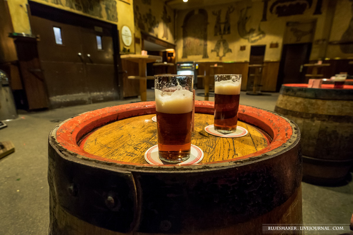 Старая пивоварня. Дюссельдорф пивоварня Альтбир. Средневековая пивоварня. Старая пивоварня пиво.