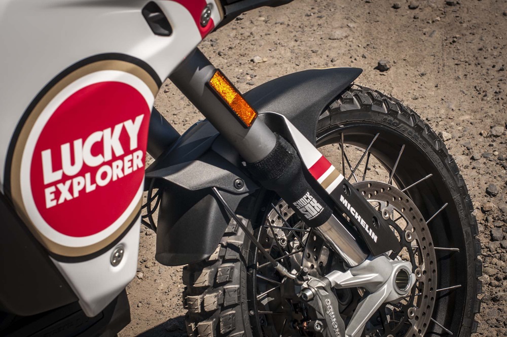 MotoCorsa: мотоцикл Ducati Multistrada 1200 Enduro Lucky Strike