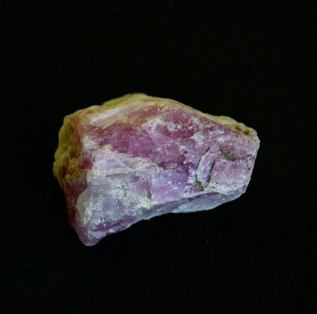 Медный самоцвет сканворд 7. На что похожи камни. Камень похожий на сало.