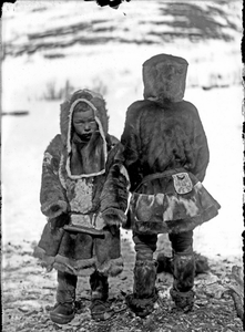 Дети приморских коряков, Сибирь, 1901