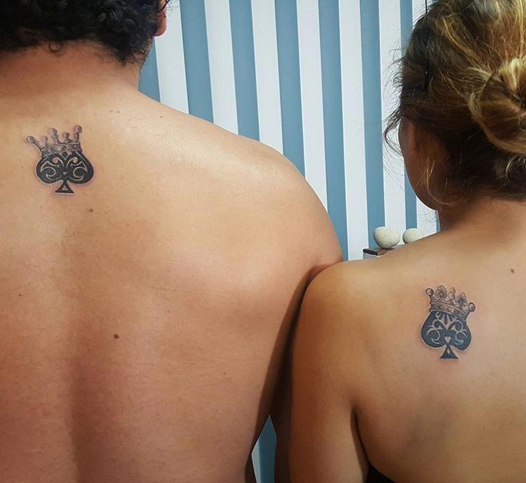 10 крошечных парных татуировок, сделанных влюблёнными парами