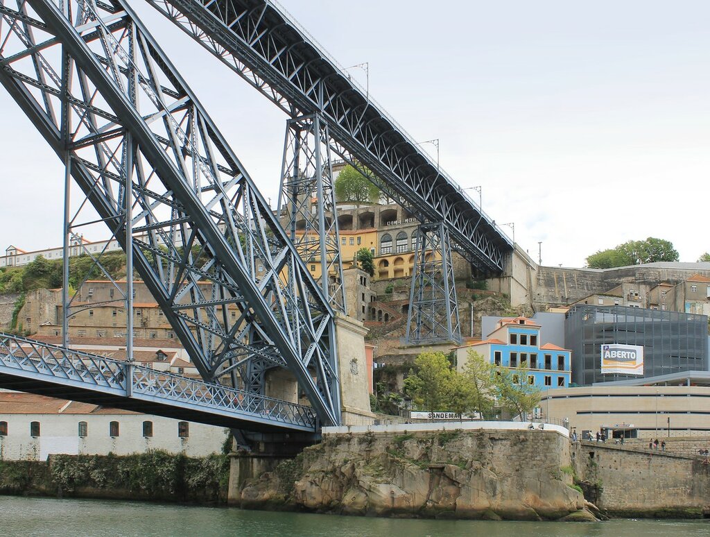 Porto. Along Douro river by 'rabelos' boat