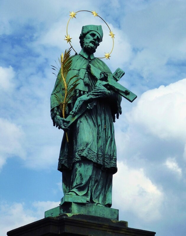 Статуя св. Яна Непомуцкого