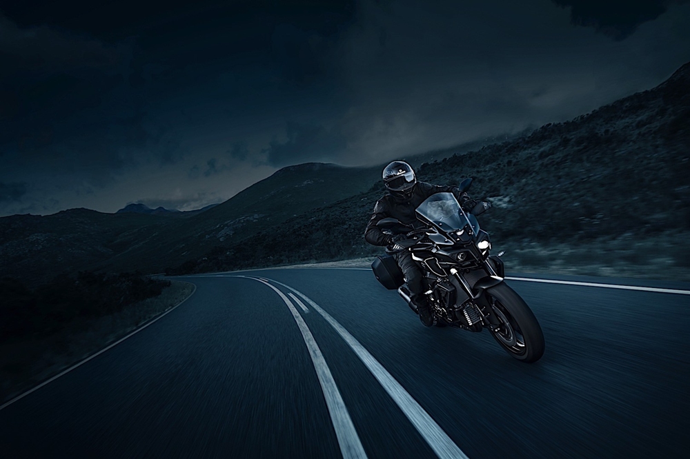 Новый мотоцикл Yamaha  MT-10 Tourer Edition 2017