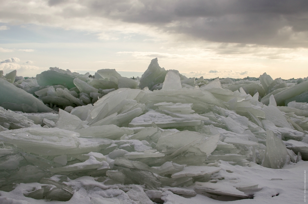 Северный ледовитый океан хаос торосов долгая. Торосы на финском заливе. Ледяные Торосы на финском заливе. Финский залив зимой Торосы. Торосы на Ладожском озере.