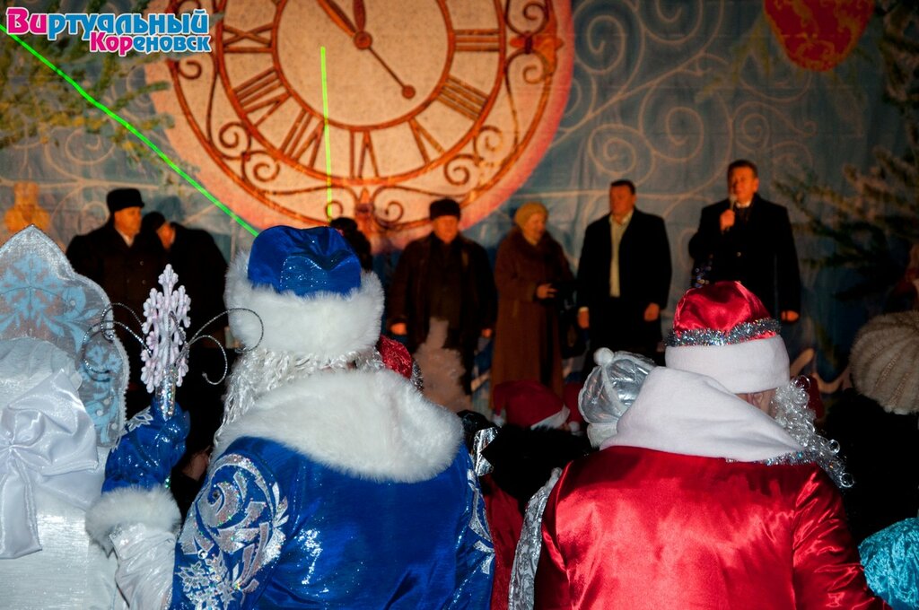 Открытие главной ёлки Кореновска 29.12.2012 года. Фото 