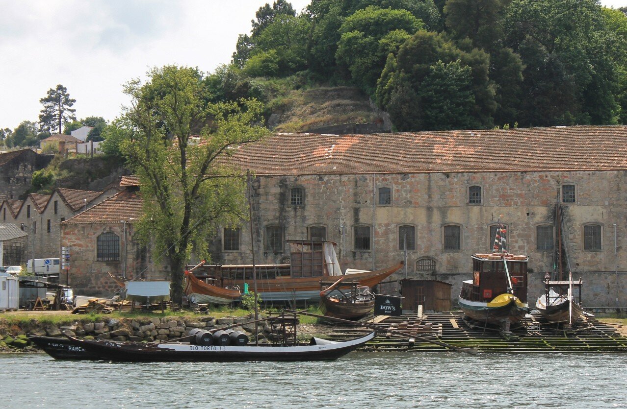 Porto. Along Douro river by 'rabelos' boat