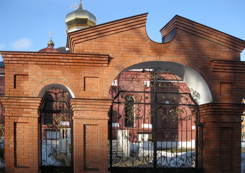 Врата Казанского монастыря